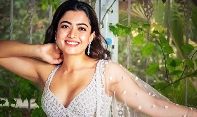 মৃত্যুর মুখ থেকে বেঁচে ফিরলেন অভিনেত্রী রাশমিকা